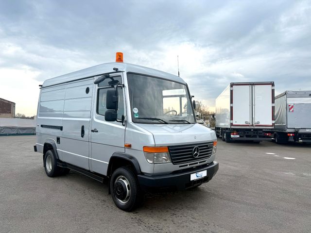 Mercedes-Benz Vario 613 D / Klima / Standheizung / AHK